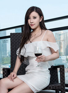 五月天婷婷激情网女主很漂亮?网友:看看就知道了!