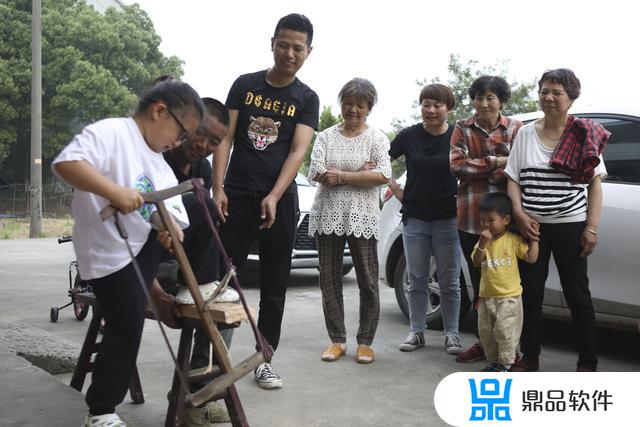 为什么抖音上有很多小女孩(为什么抖音上有很多小女孩呢)