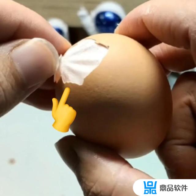 抖音里面剥生鸡蛋是怎么弄的(抖音上用鸡蛋做出来的美食)