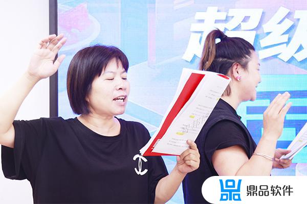 抖音作品怎么一下子就少了自己看就会有啊(抖音显示作品少一个)