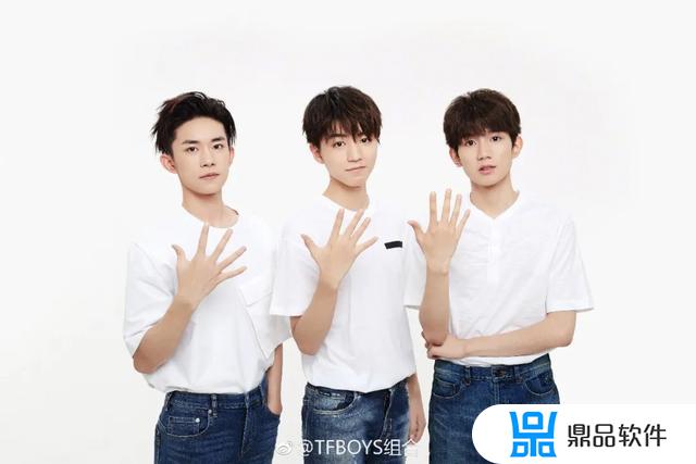 抖音简介关于tfboys怎么写(抖音tfboys的歌)