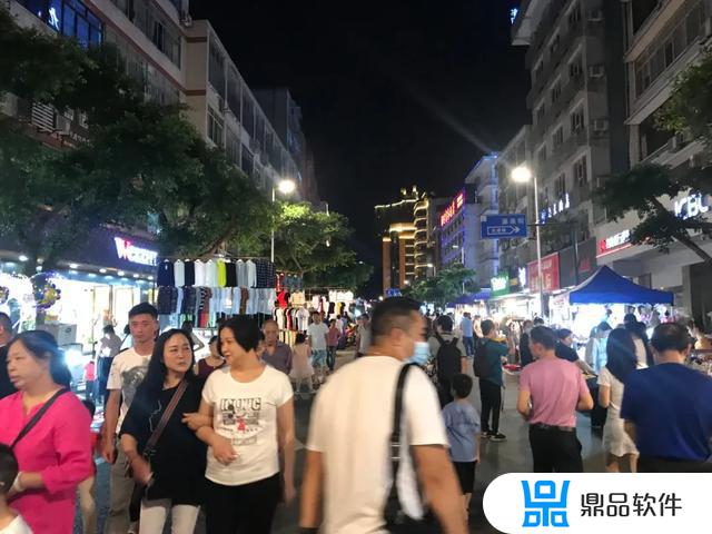 头绳哥抖音背景音乐(抖音甩头哥背景音乐叫什么)