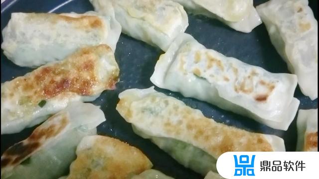 抖音煎饺汤汁怎么调(抖音煎饺的做法)