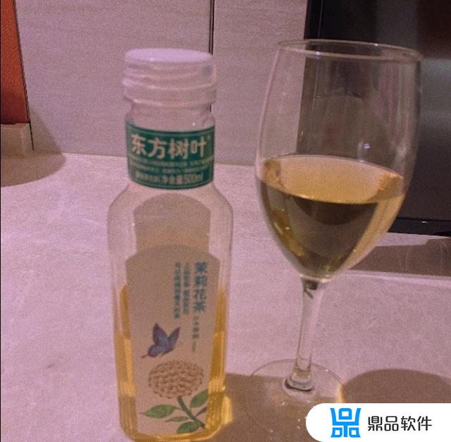 红酒杯的抖音女网红是谁(抖音红酒杯美女)