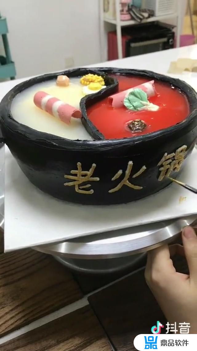 抖音送礼物怎么没有生日蛋糕(抖音生日蛋糕礼物有特效吗)