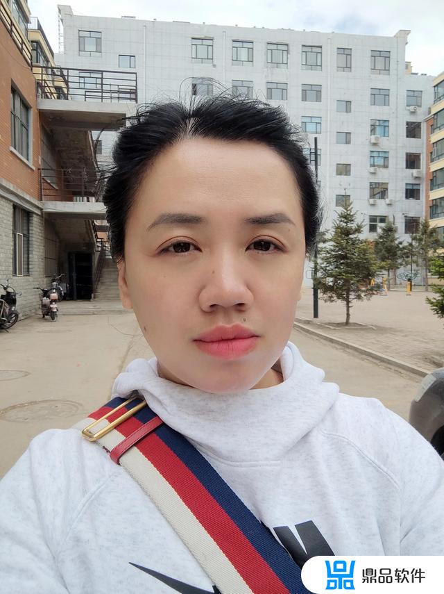 老婆为什么喜欢拍抖音晒自己(经常在抖音里晒自己的老婆)