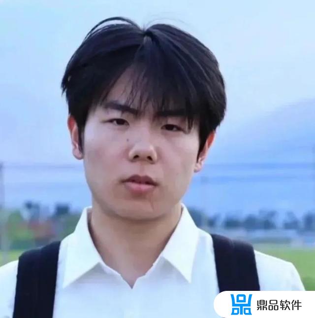 抖音的男人是怎么变帅的(抖音自认为很帅的男人)