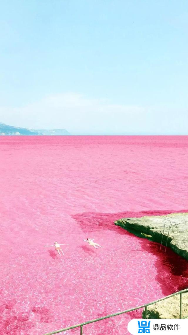 海水为什么是蓝色抖音(大海为什么是蓝色的答案抖音)