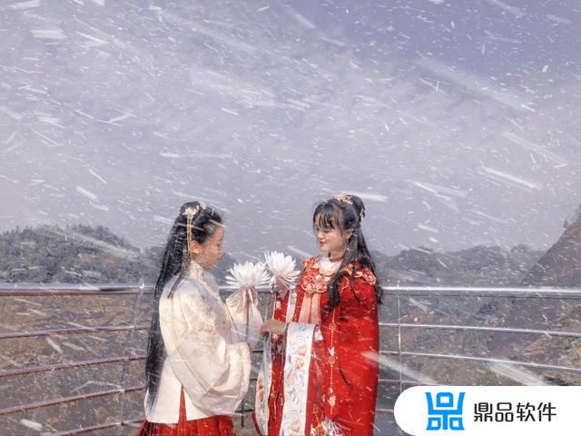 抖音怎么拍下雪的感觉(抖音如何拍下雪)