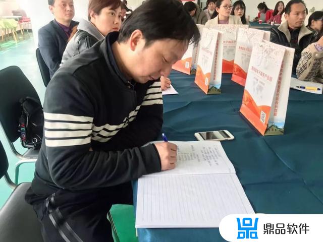 抖音李小蔓老师怎么不更新了(抖音李小蔓老师怎么不更新了呢)