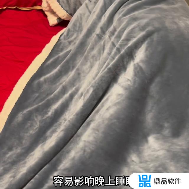 多喝点热水是什么梗抖音