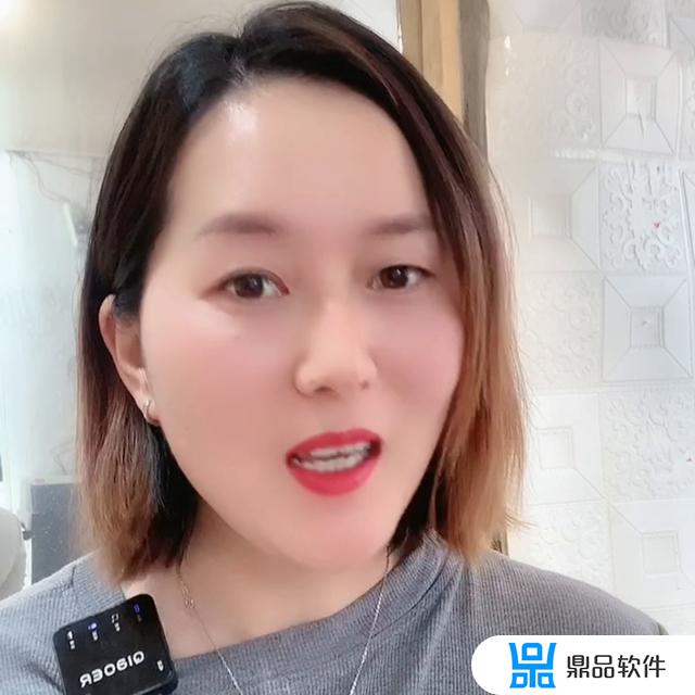 每天发抖音的女人是什么心理(每天发抖音的女人是什么心理状态)